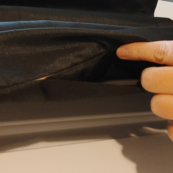 Jessica Howard Black and Gold Pleated Mini Dress Size 6 Petite W/Pockets Formal - Picture 9 of 9